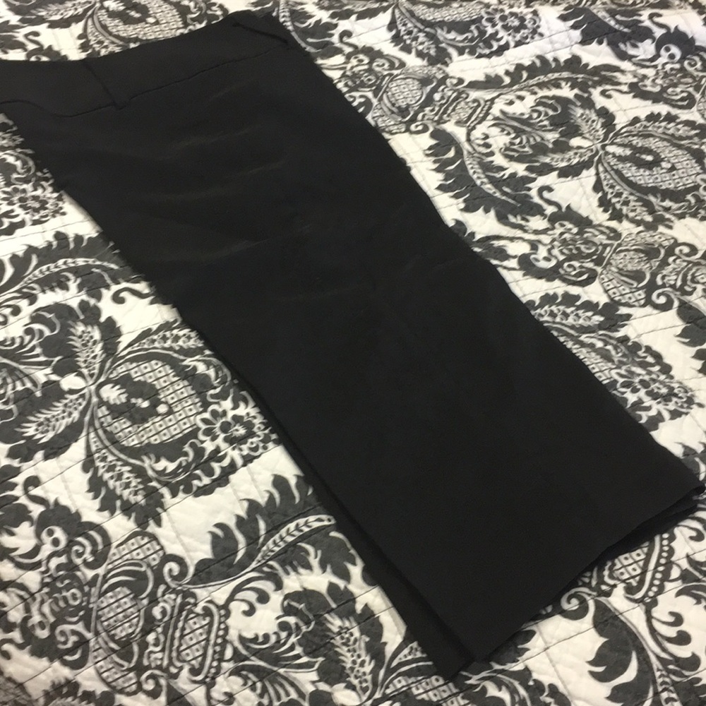 Black cropped dress pants